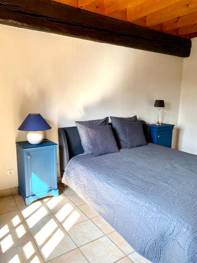 Domaine Du Cellier De La Couronne Bed & Breakfast Sezanne Exterior photo