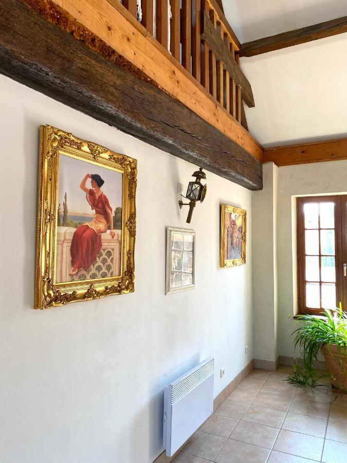 Domaine Du Cellier De La Couronne Bed & Breakfast Sezanne Exterior photo